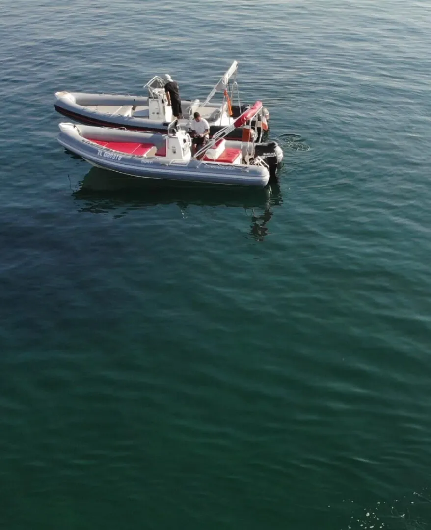 Location de bateau à Hyères par Aniel Boats Services